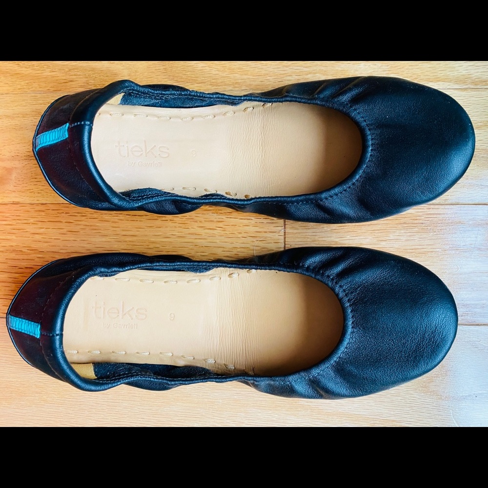 Matte Black Tieks Ballet Flats
